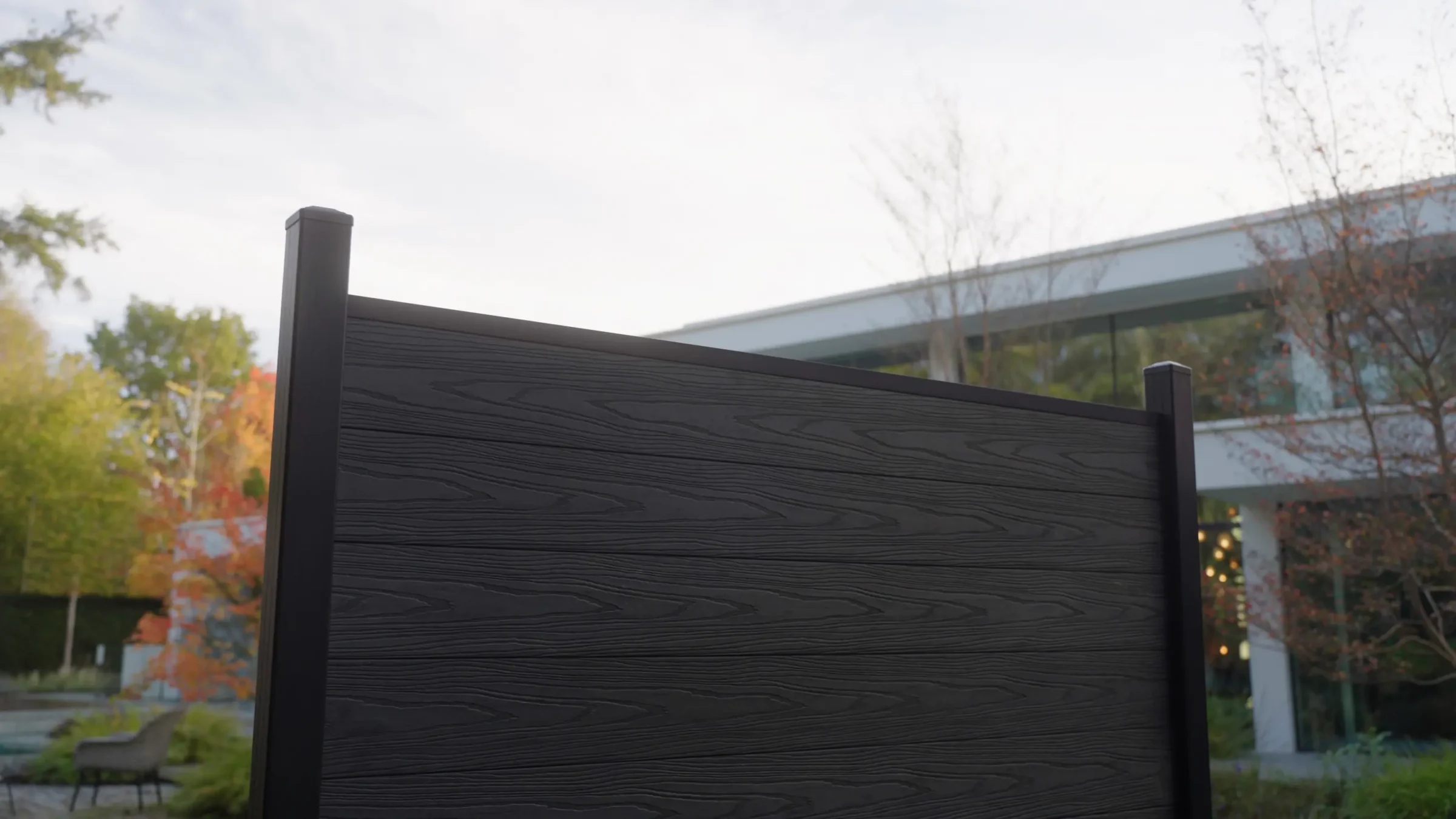 Black - Houtnerf - Slide