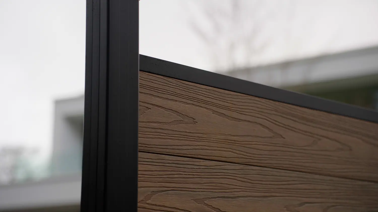 Premium Composiet schutting Teak Houtnerf